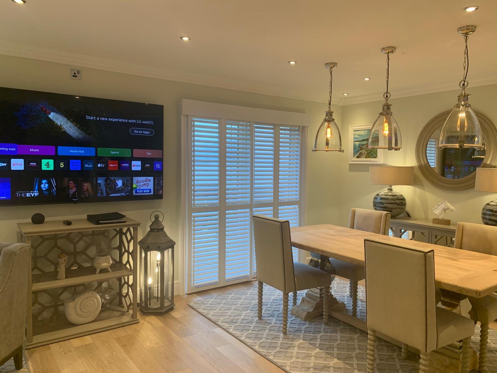 Stormfront Luxury Hideaway Glencoe Dining Area
